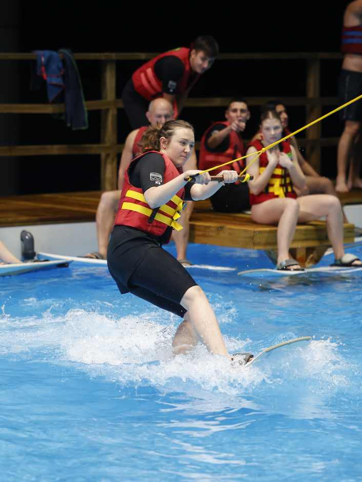 Boot Düsseldorf bringt Surf-Anfänger auf XXL-Pool