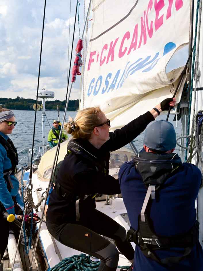 Come i ribelli della vela aiutano i malati di cancro a trovare un nuovo coraggio per affrontare la vita