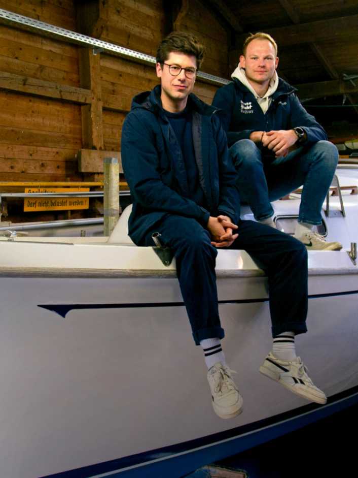 Unusual self-experiment - taking part in a regatta on a low budget