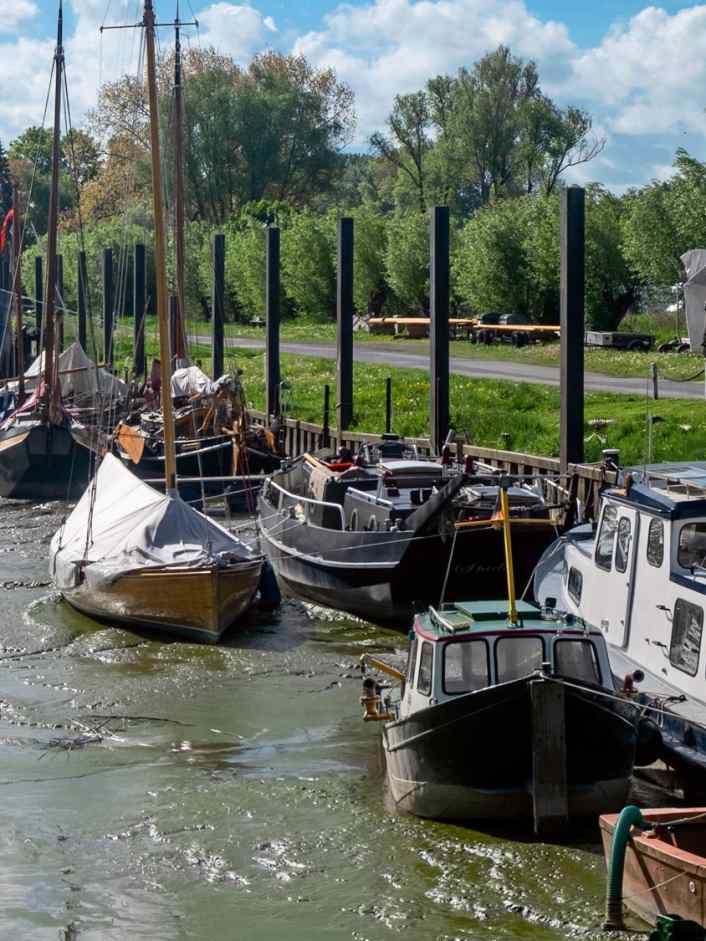 Kleine Häfen kämpfen um jeden Meter Wassertiefe