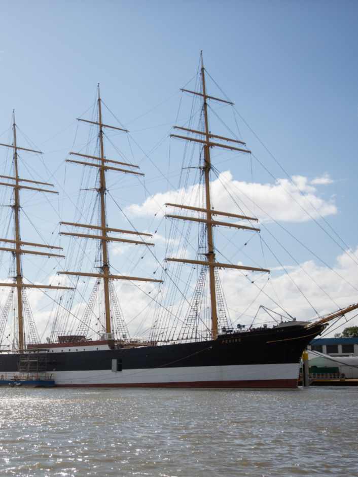 Viermastbark “Peking” erhält historische Ausstattung zurück