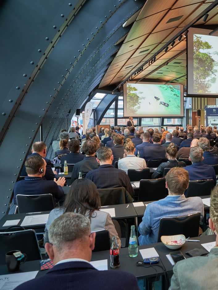 Crystal Jubilee a St Pauli