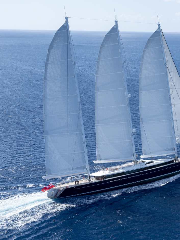 Royal Huisman costruisce una goletta di 81 metri senza proprietario