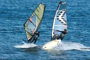 Oldtimer, Youngtimer und aktuelle Freestyle-Boards im Vergleich
