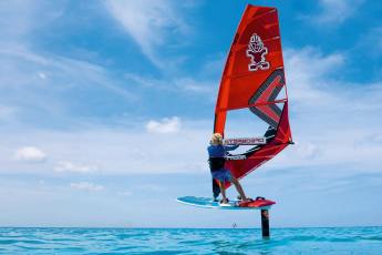 Windsurf-Foilen lernen - von null auf Foil an einem Tag!