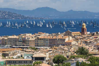Un campo di regata impressionante nel Mediterraneo