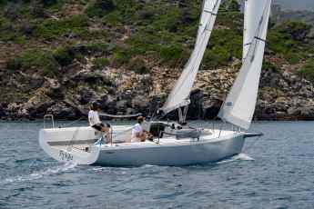 Trasformazione da barca sportiva a dayailer