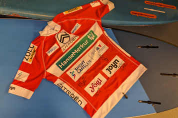 Win an original lycra from the World Cup Sylt