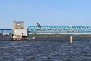 Le pont de Zecherin n'ouvre que le matin