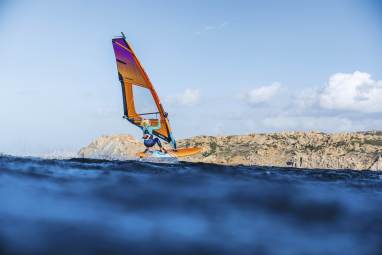 Die besten Segel für den Windsurf-Nachwuchs
