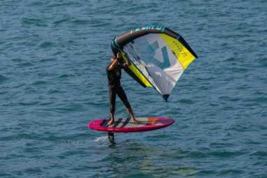 These are the top tips for jibing with the wing