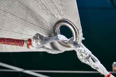 Make your own soft shackles from Dyneema