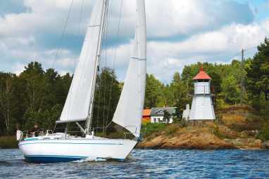 Hoch die Segel und ganz weit Fjord