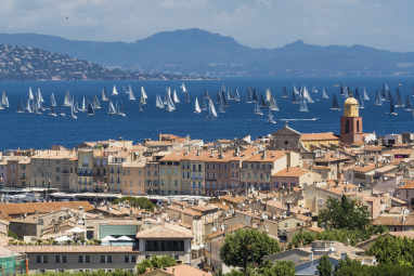Un campo di regata impressionante nel Mediterraneo