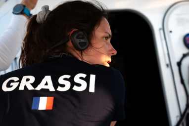 La Réunion calls eight teams with Burke, Fink and "Wonder Woman"