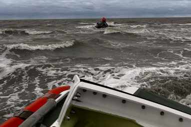 Opération de sauvetage dramatique dans l'étang entre Spiekeroog et Wangerooge
