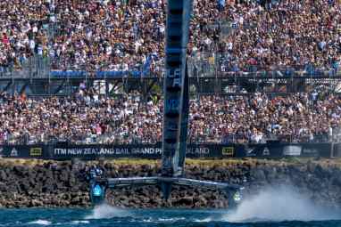 Final! The wow pictures of the best yacht sports photographers