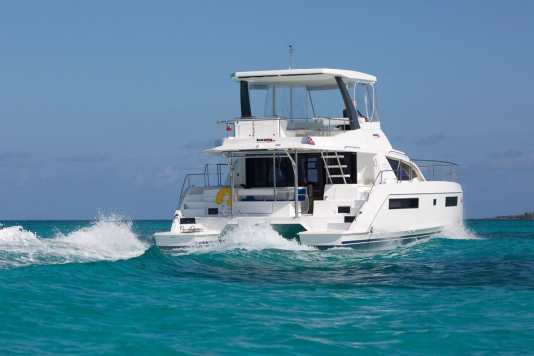 Instruction on the catamaran - know what is where