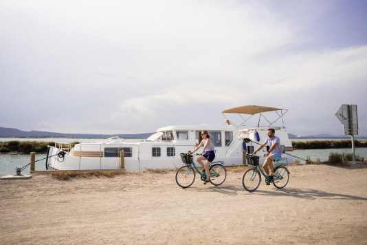 Locaboat und Nicols vereinen sich zu Riverly