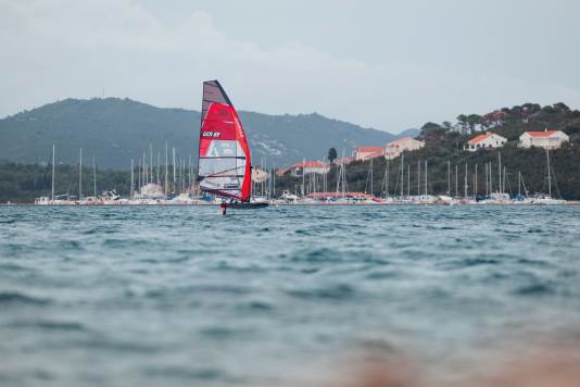 Dugi Otok - die besten Spots zum Windsurfen und Wingfoilen
