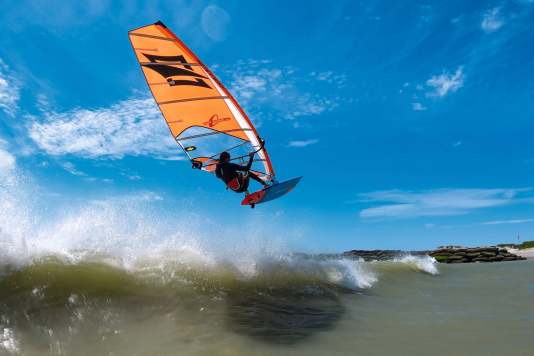 Eight 95-litre all-rounders for bump & jump, waves and flat water