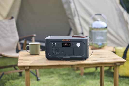 Kompakte Powerstation für kleine Sportboote