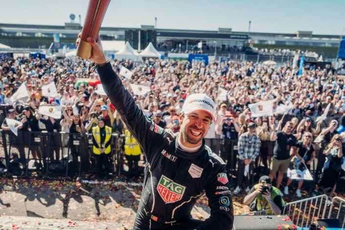 Porsche verabschiedet António Félix da Costa