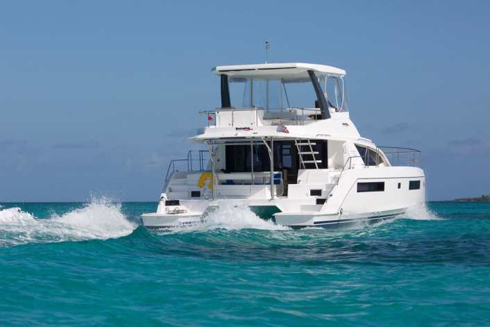 Instruction on the catamaran - know what is where