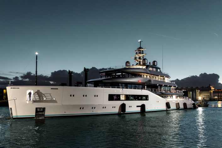 Nummer eins erfolgreich ausgeliefert