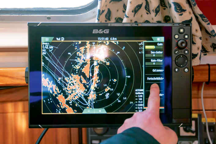 Making the most of the radar unit on board - a detailed guide