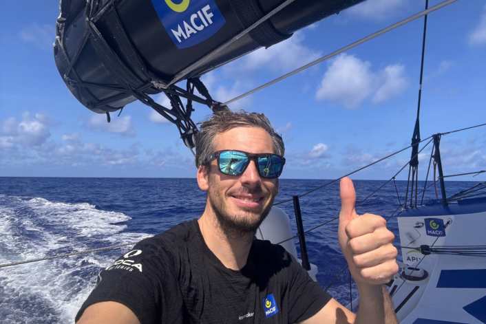 Le vainqueur Charlie Dalin triomphe malgré le cancer