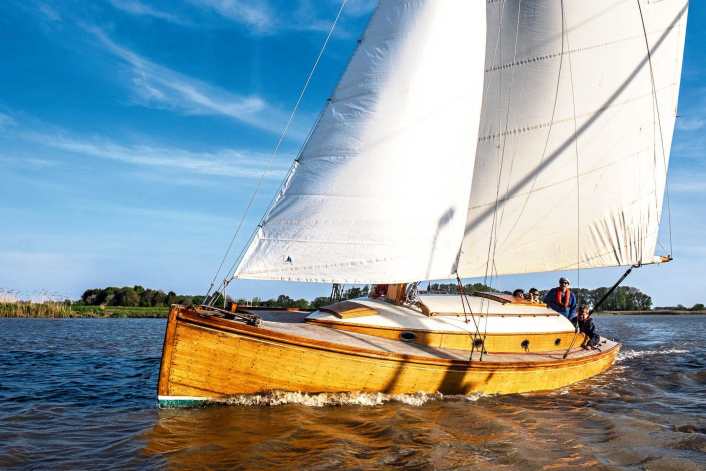 Un commodo da regata che unisce le generazioni