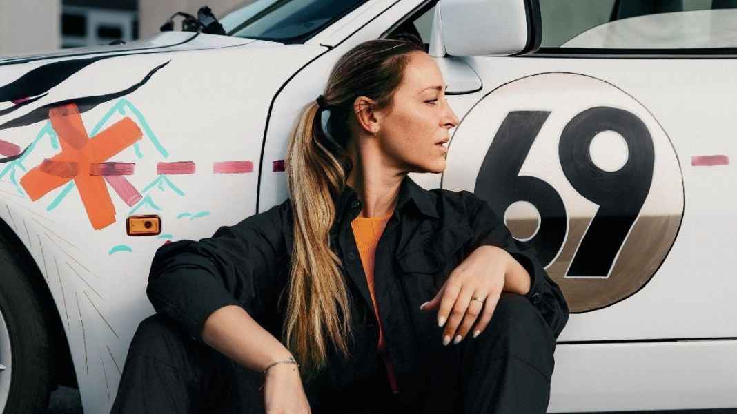 PORTRÄT ROMANA HIRSCHVOGL - Form folgt Emotion