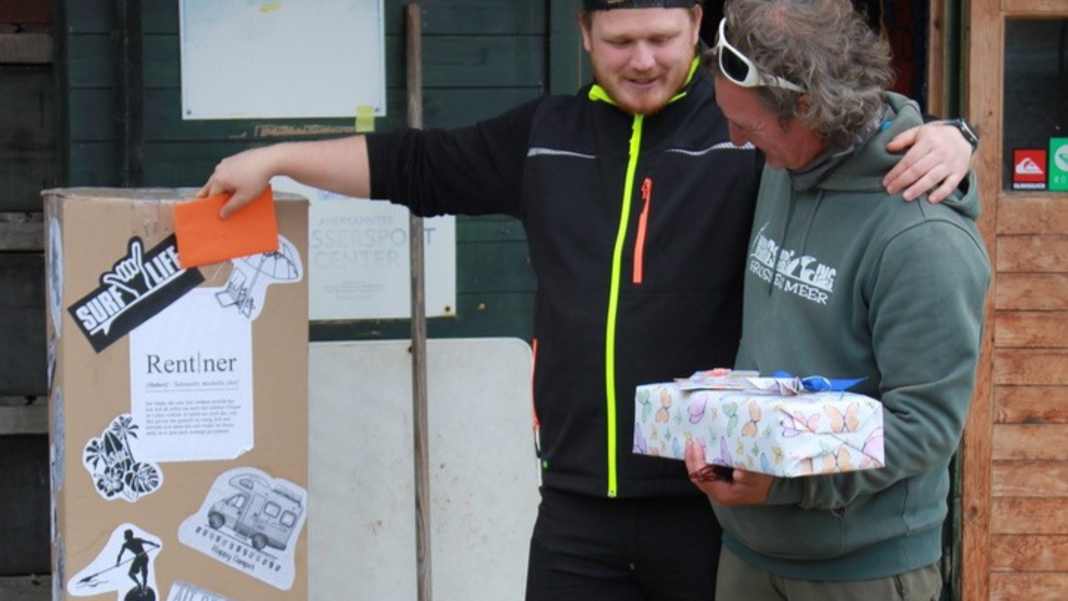 "Handing over the life's work to the right person" - Generation change at the surf school