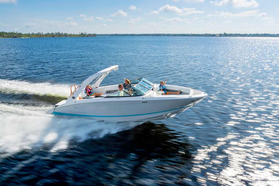 These boats celebrate their premiere