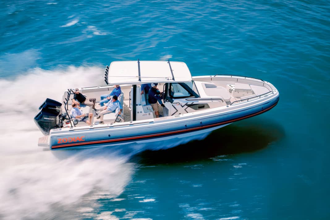 The perfect mix of inflatable boat and day cruiser