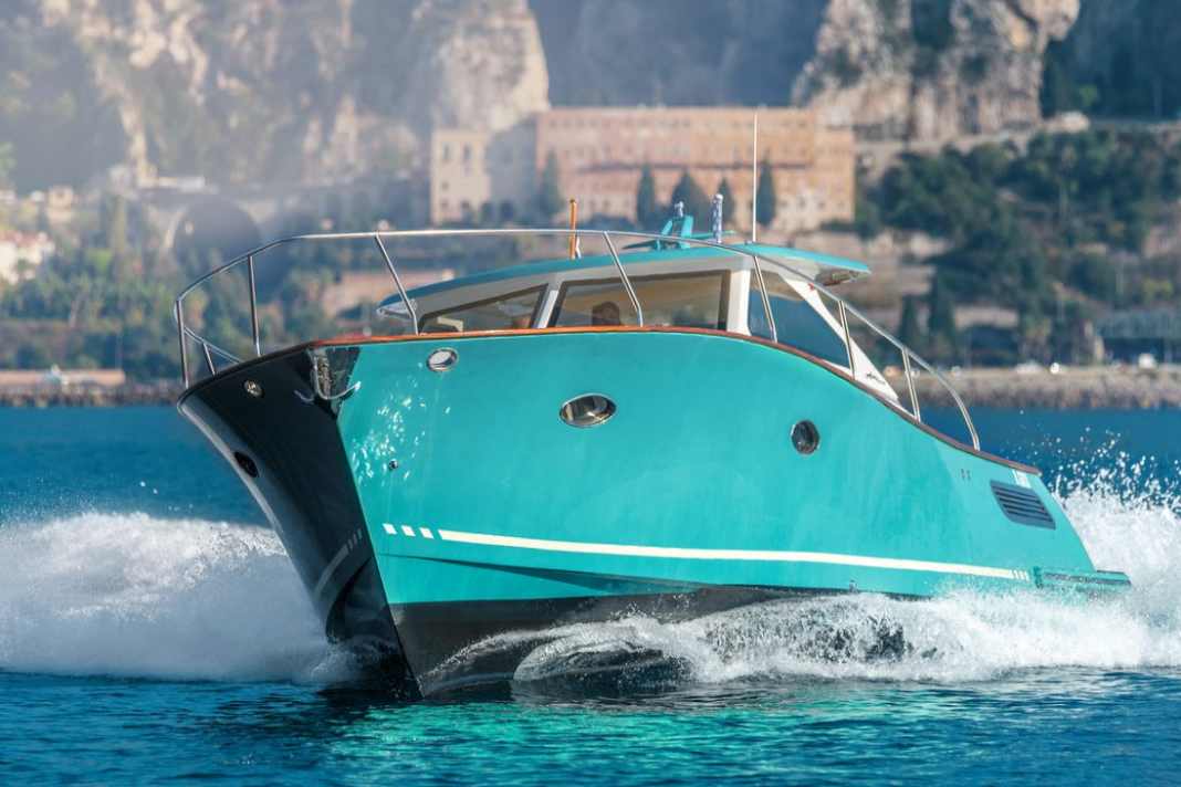Gagliotta 35 Lobster