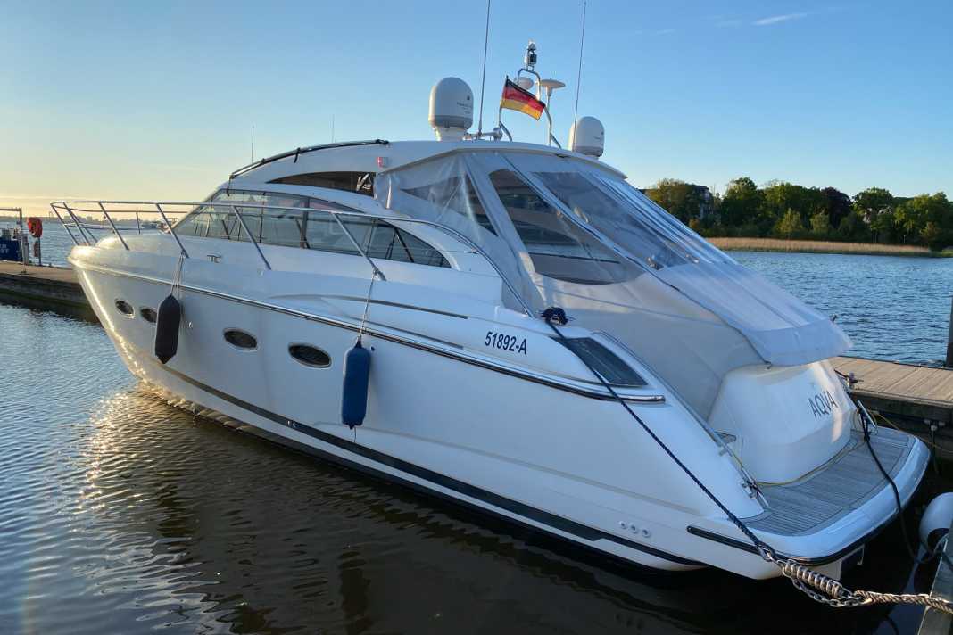 Motoryacht aus Stadthafen Rostock gestohlen – Zeugen gesucht