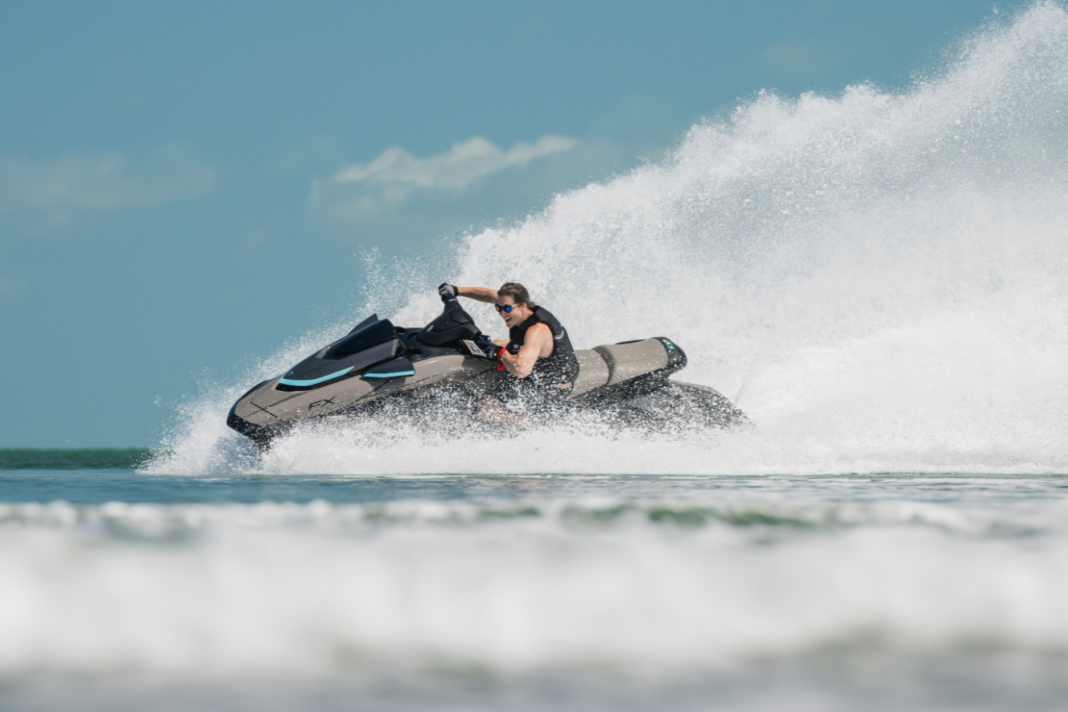 Yamaha Waverunner on test