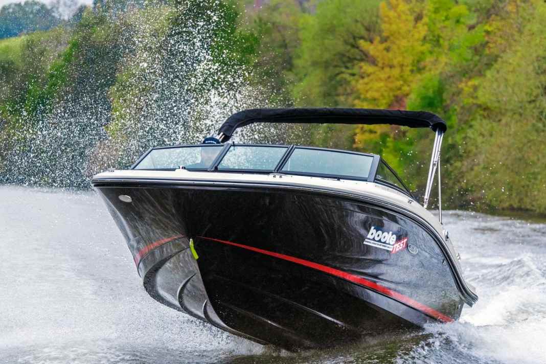 Test:Sea Ray 190 SPXE - Sporty