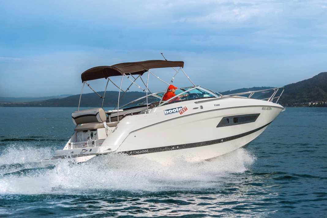 Four Winns Vista 255 - Cruisen leicht gemacht