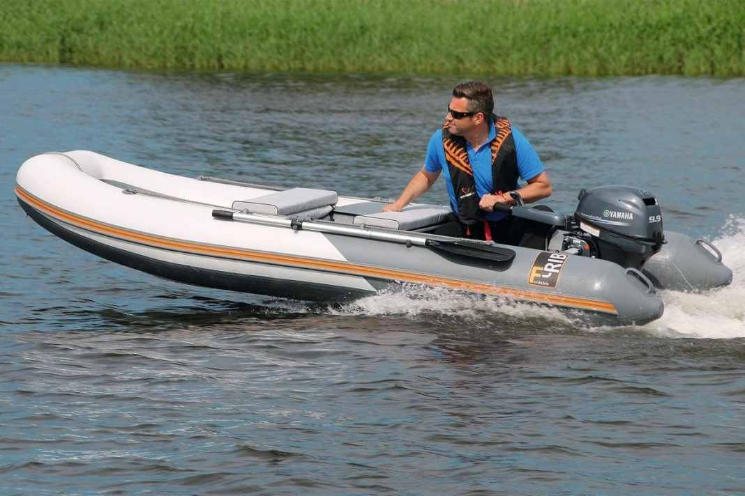 Foldable inflatable boat - RIB for travelling luggage