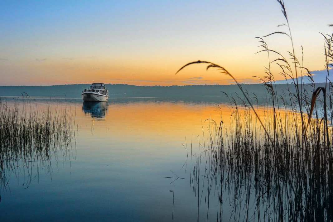 Chartering - three completely different experiences