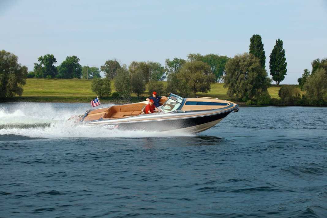 Chris Craft Corsair 30 - Filmreife Leistung