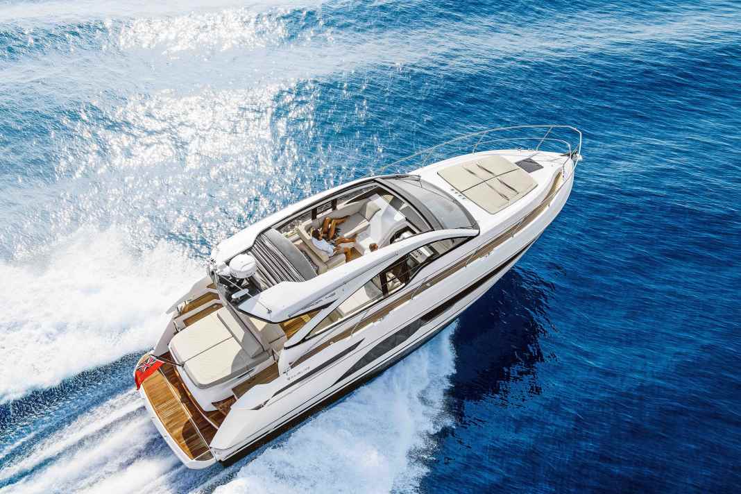 Fairline Targa 43 Open - Sunshine Cruiser