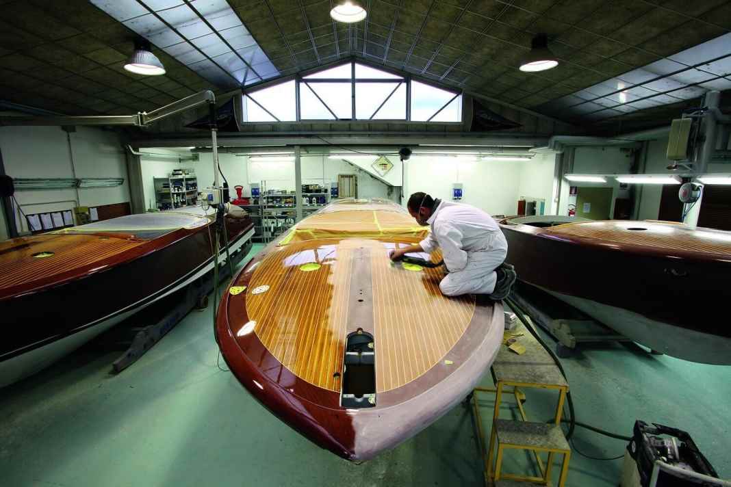 A maintenance centre makes the Riva classics shine.