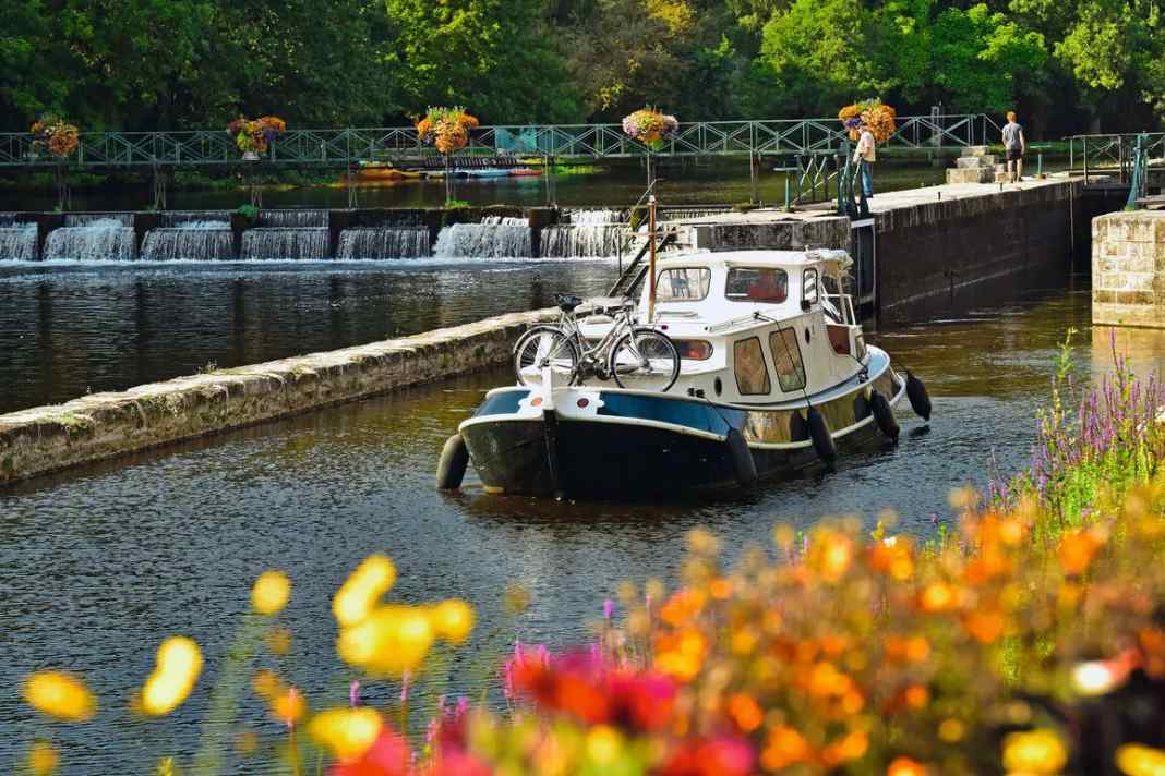 Von Schleuse zu Schleuse –Chartertörn durch die Bretagne