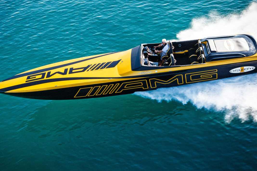 Cigarette 50 Marauder GT S - Three thousand hp