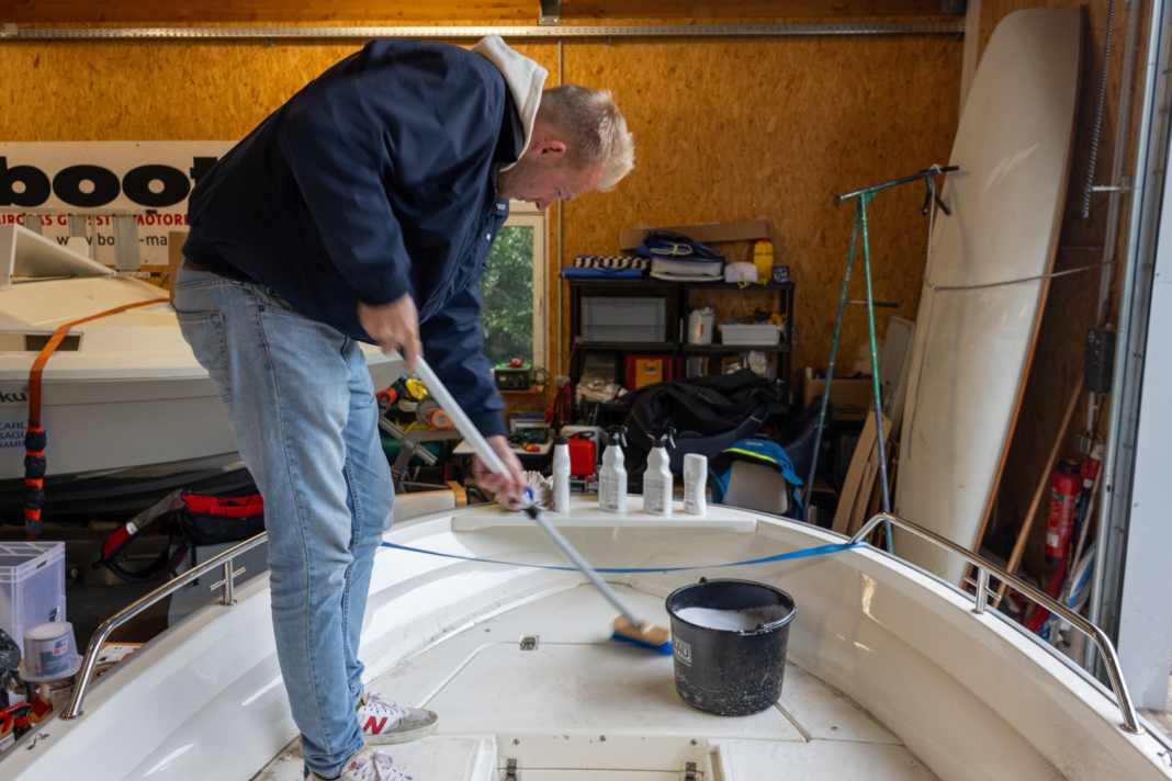 Pegazus 450 - so reinigen wir unser Bastelboot