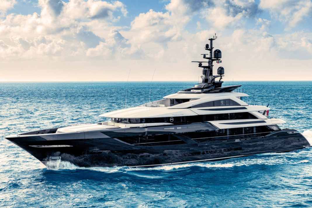 “Resilience” - mit gläsernem Pool und XXL-Beachclub